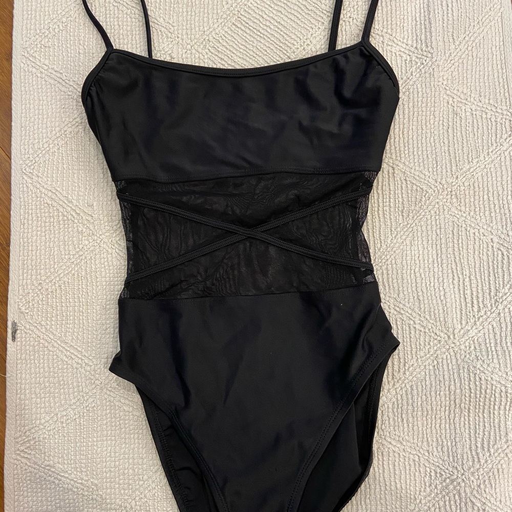 Black Anne Cole one piece swimsuit!